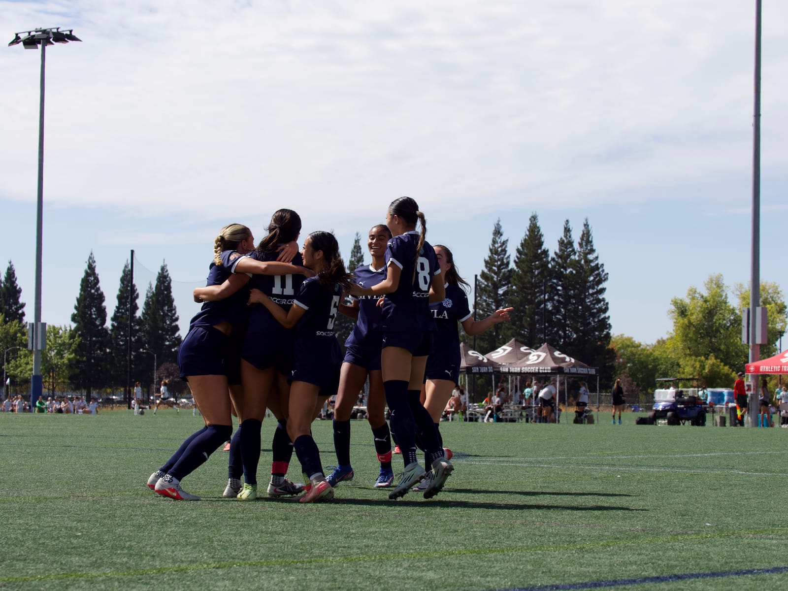 Post-goal huddle at San Juan